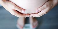 First Study of Its Size Shows Early Weight Gain in Pregnancy Correlates with Childhood Obesity